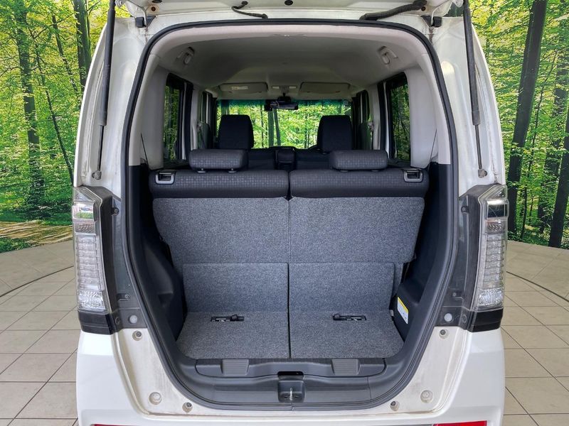 2015 Honda N-BOX CUSTOM DBA-JF1 (UW-6a924d68697c0)[18]