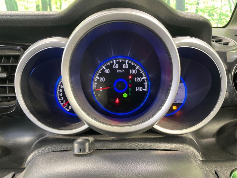 2015 Honda N-BOX CUSTOM DBA-JF1 (UW-6a924d68697c0)[29]