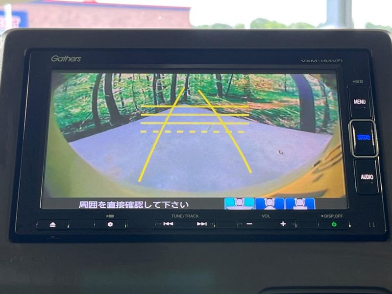 2017 Honda N-BOX DBA-JF3 (UW-6a924d737976b)[17]
