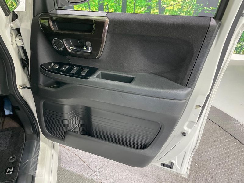 2020 Honda N-BOX CUSTOM 6BA-JF3 (UW-6a924d829e429)[27]