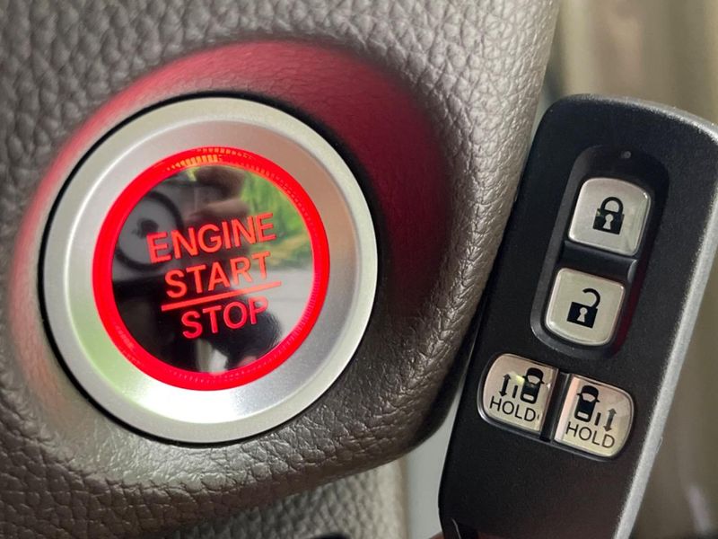 2023 Honda N-BOX 6BA-JF4 (UW-6a924d9627b3a)[26]