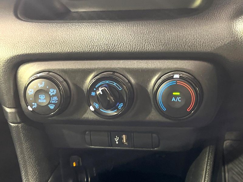 2021 Toyota Yaris 5BA-KSP210 (UW-6a924dda216a1)[10]