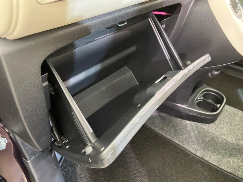 2017 Daihatsu Mira Cocoa DBA-L675S (UW-6a924de3f0c11)[10]