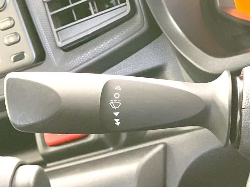 2019 Daihatsu Mira e:S 5BA-LA350S (UW-6a924df3516f1)[22]