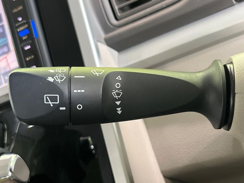 2018 Daihatsu Tanto DBA-LA610S (UW-6a924e04e2542)[14]