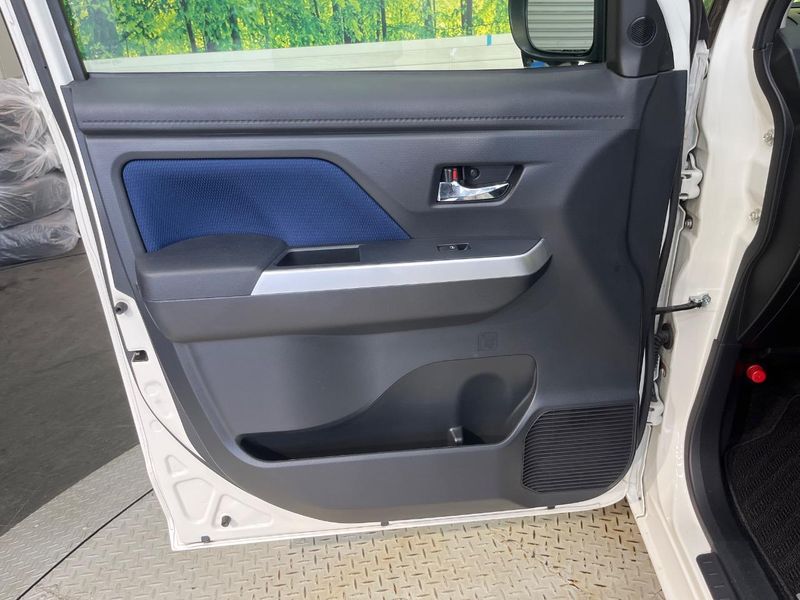 2017 Toyota Roomy DBA-M900A (UW-6a924e35d8ede)[17]