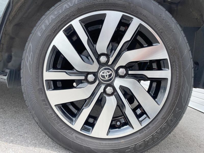 2018 Toyota Roomy DBA-M910A (UW-6a924e45214a7)[14]