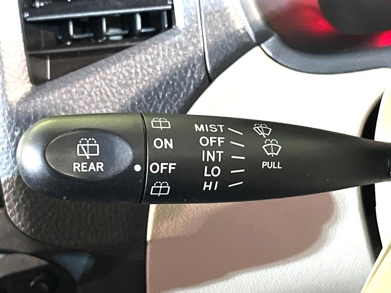 2011 Suzuki Palette DBA-MK21S (UW-6a924e6891fd0)[18]
