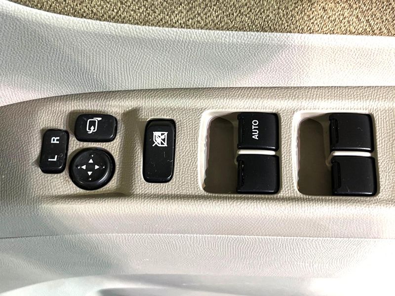 2011 Suzuki Palette DBA-MK21S (UW-6a924e6891fd0)[7]