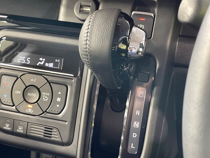 2026 Suzuki Spacia Custom 5AA-MK94S (UW-6a924e8294a8d)[20]