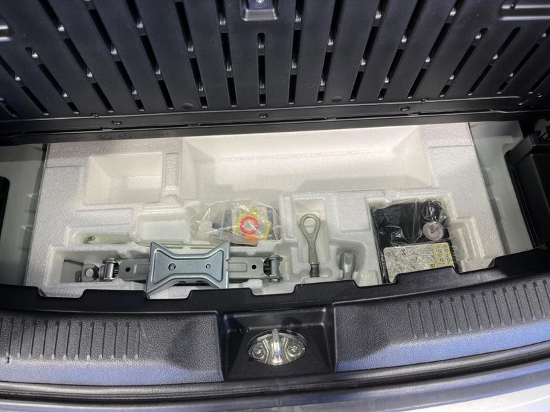 2019 Suzuki XBEE（クロスビー） DAA-MN71S (UW-6a924e880b64e)[29]