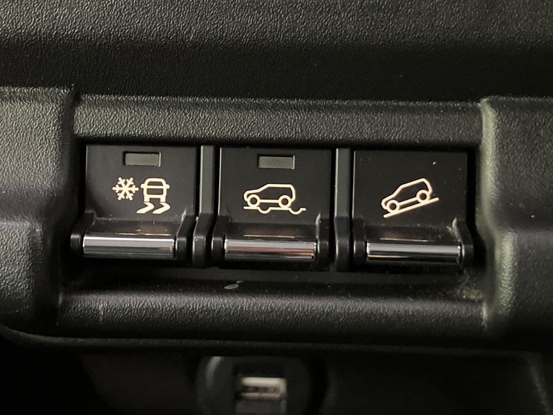 2021 Suzuki Hustler 5AA-MR92S (UW-6a924e9b3e72f)[23]