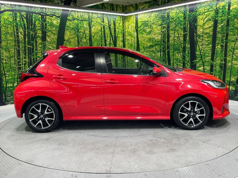 2021 Toyota Yaris 6AA-MXPH10 (UW-6a924ec145dce)[20]