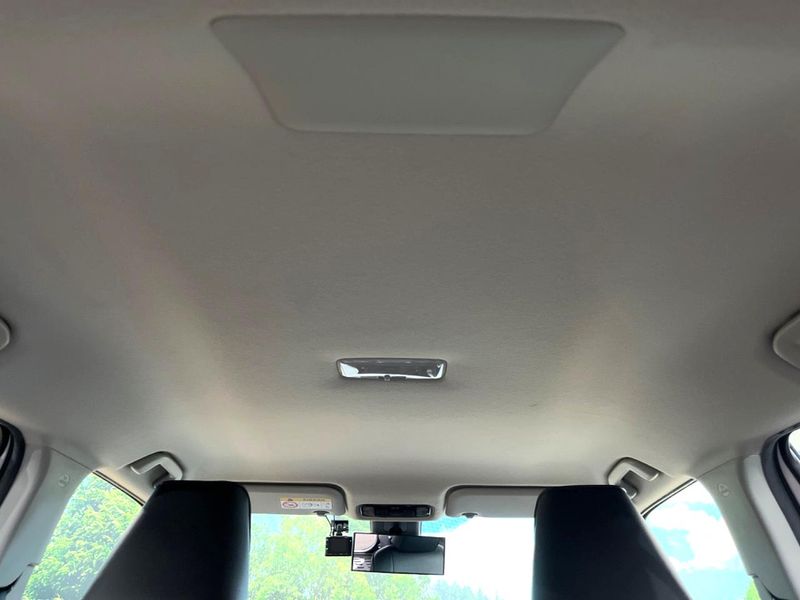 2020 Toyota Yaris Cross 6AA-MXPJ10 (UW-6a924ec5e25fc)[9]