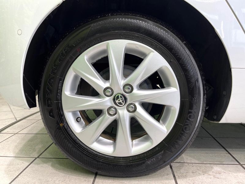 2021 Toyota Aqua 6AA-MXPK11 (UW-6a924ed04e2dd)[21]