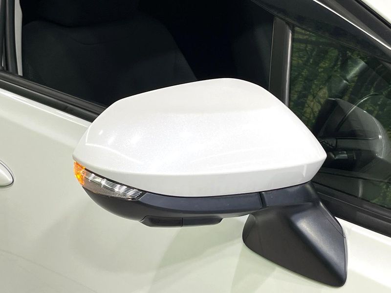 2021 Toyota Aqua 6AA-MXPK11 (UW-6a924ed04e2dd)[19]