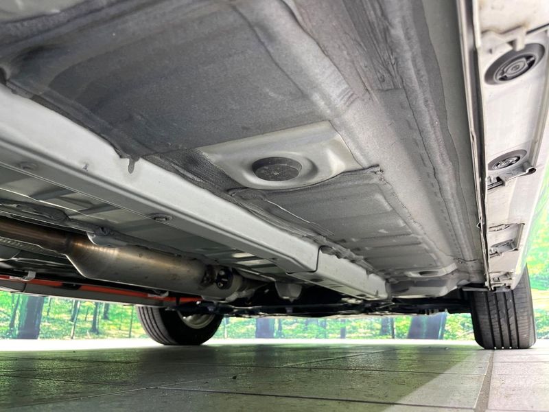 2021 Toyota Aqua 6AA-MXPK11 (UW-6a924ed04e2dd)[27]