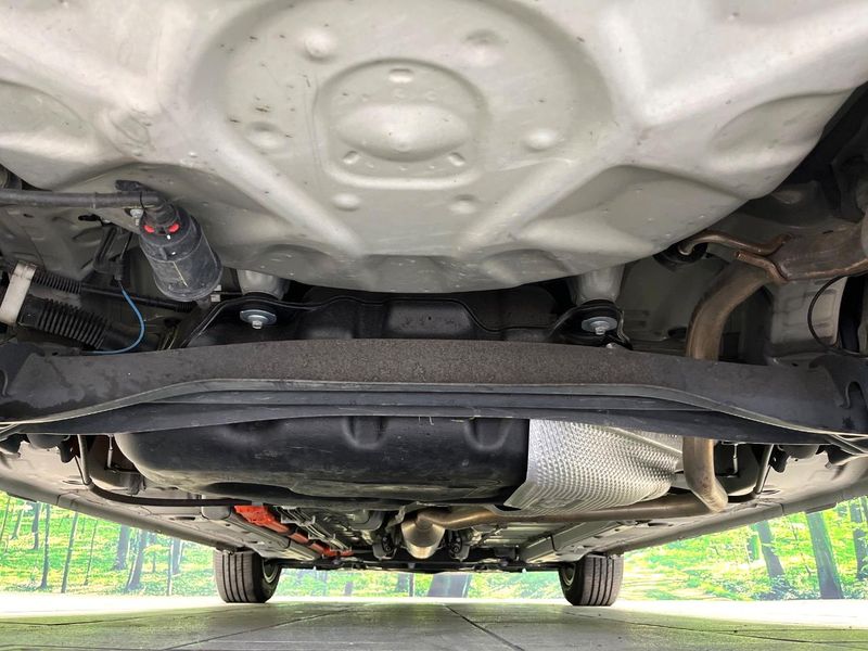 2021 Toyota Aqua 6AA-MXPK11 (UW-6a924ed04e2dd)[23]