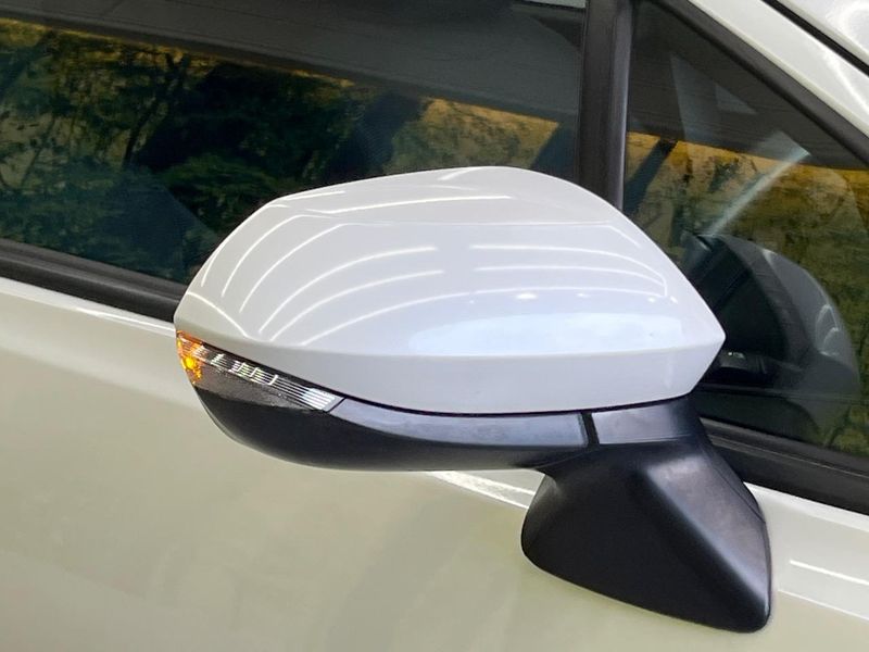 2023 Toyota Aqua 6AA-MXPK11 (UW-6a924ed35e141)[10]