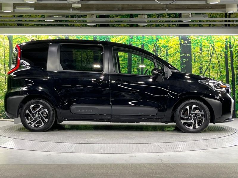 2024 Toyota Sienta 6AA-MXPL10G (UW-6a924edc182b4)[8]