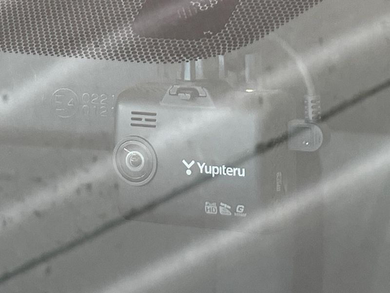 2013 Toyota Aqua DAA-NHP10 (UW-6a924f10b9f8e)[5]