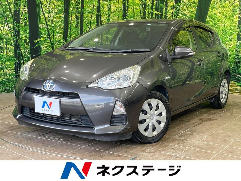 2014 Toyota Aqua DAA-NHP10 (UW-6a924f1140d7a)[3]