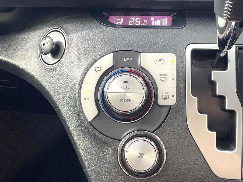 2021 Toyota Sienta 5BA-NSP170G (UW-6a924f253e61c)[27]