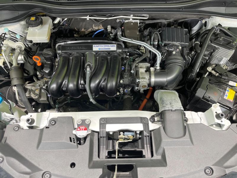 2019 Honda Vezel DAA-RU4 (UW-6a924f44962f4)[4]