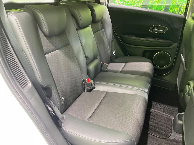 2019 Honda Vezel DAA-RU4 (UW-6a924f44962f4)[8]