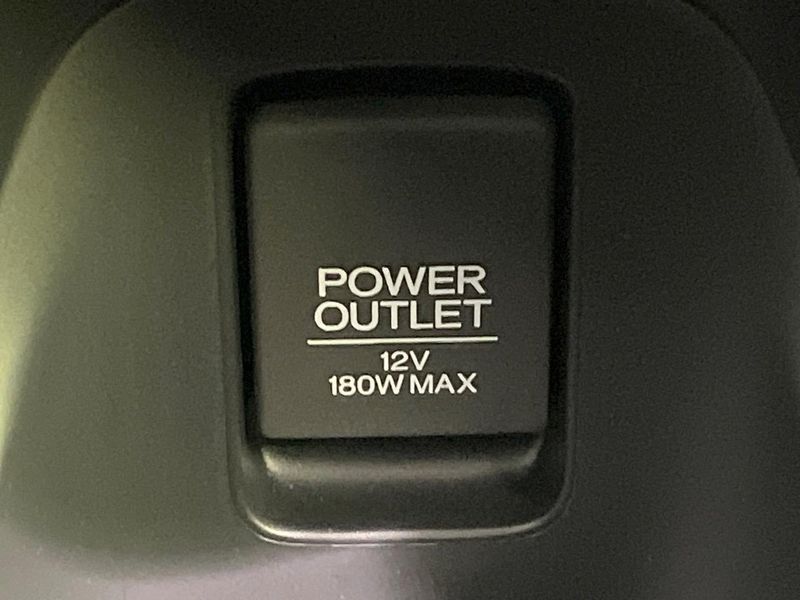 2019 Honda Vezel DAA-RU4 (UW-6a924f44962f4)[28]