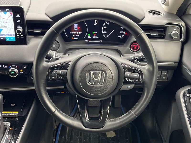 2023 Honda Vezel 6AA-RV5 (UW-6a924f4c4cabf)[27]
