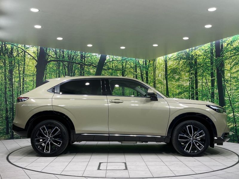 2021 Honda Vezel 6AA-RV6 (UW-6a924f51aedd7)[19]