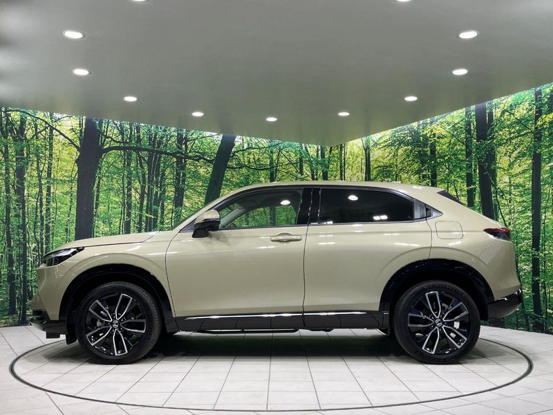 2021 Honda Vezel 6AA-RV6 (UW-6a924f51aedd7)[23]