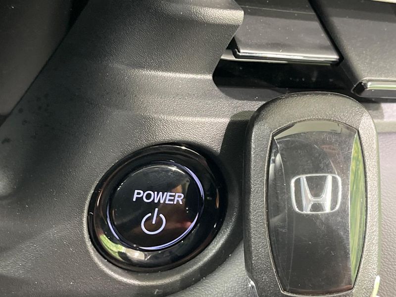 2021 Honda Vezel 6AA-RV6 (UW-6a924f51aedd7)[25]