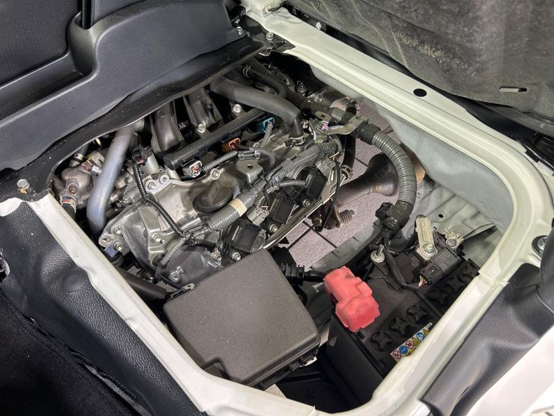 2023 Toyota PIXIS VAN 3BD-S700M (UW-6a924f5b039dc)[8]