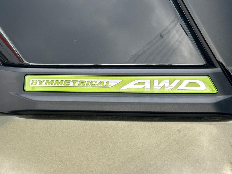 2025 Subaru Forester 5AA-SLG (UW-6a924f6e48bbc)[18]