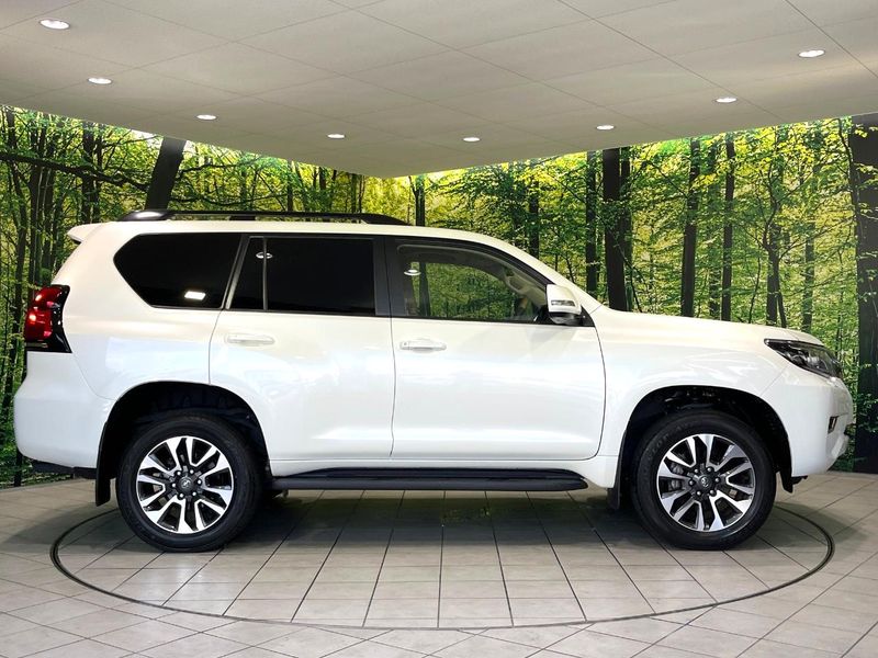 2022 Toyota Land Cruiser Prado 3BA-TRJ150W (UW-6a924f7c07375)[10]