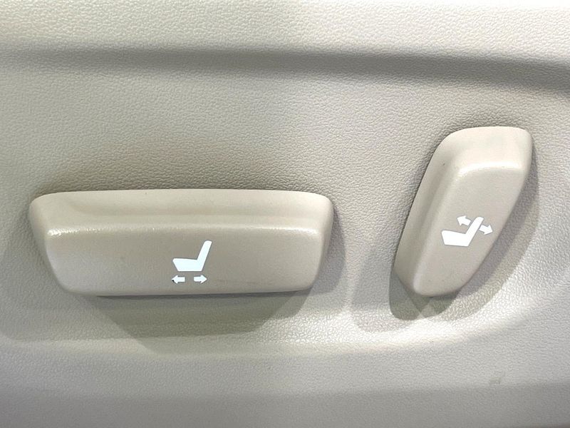 2022 Toyota Land Cruiser Prado 3BA-TRJ150W (UW-6a924f7c07375)[25]