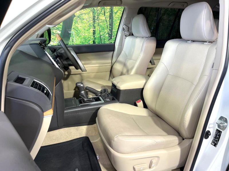 2022 Toyota Land Cruiser Prado 3BA-TRJ150W (UW-6a924f7c07375)[24]