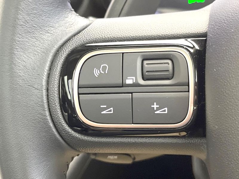 2024 Citroen Berlingo 3DA-K9CYH01 (UW-6a924f9d6c312)[27]