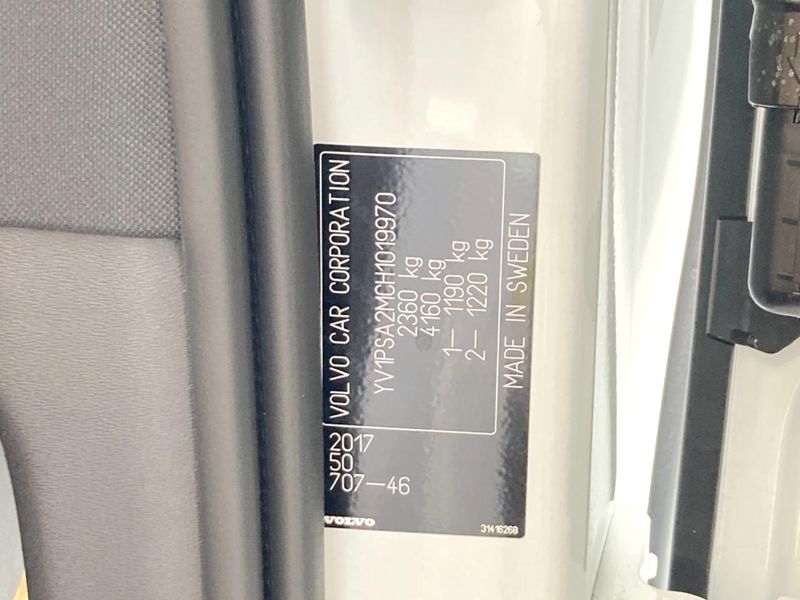 2017 Volvo S90 DBA-PB420 (UW-6a924fc0bf8d8)[1]