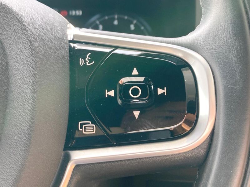 2017 Volvo S90 DBA-PB420 (UW-6a924fc0bf8d8)[22]