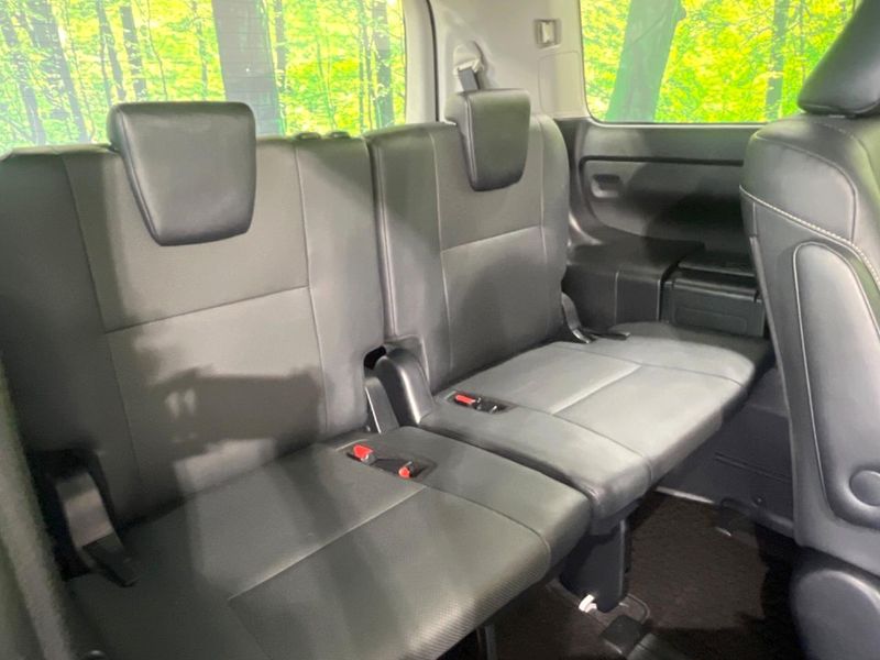 2015 Toyota Esquire DBA-ZRR80G (UW-6a924fd5e06e3)[21]