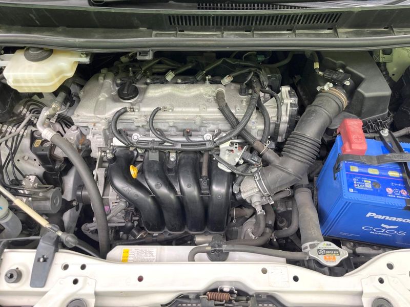 2015 Toyota Esquire DBA-ZRR80G (UW-6a924fd5e06e3)[4]