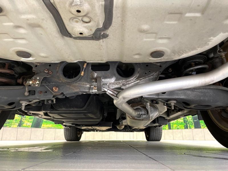 2015 Toyota Harrier DBA-ZSU60W (UW-6a924febaa61d)[16]