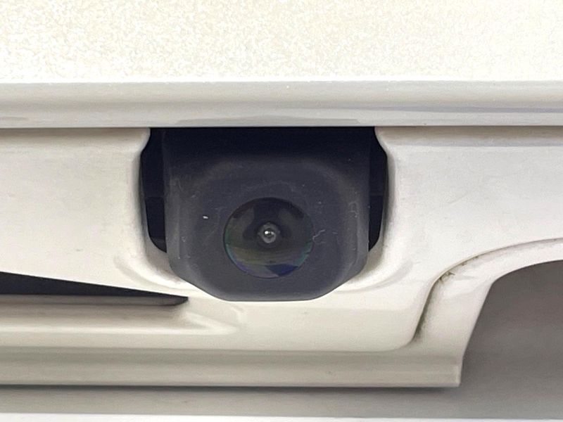 2015 Toyota Harrier DBA-ZSU60W (UW-6a924febaa61d)[15]