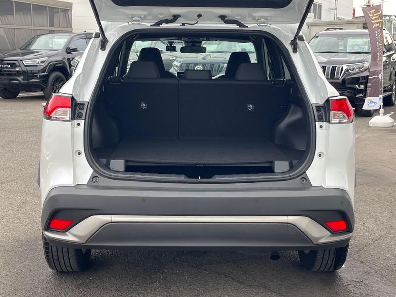 2023 Toyota Corolla Cross 6AA-ZVG11 (UW-6a924ff0adbf8)[26]