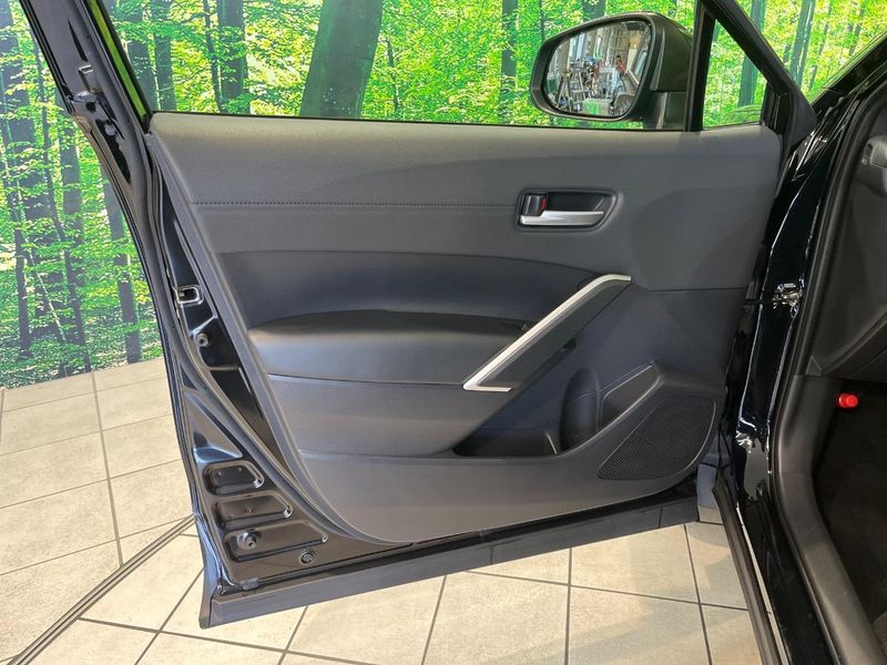 2024 Toyota Corolla Cross 6AA-ZVG13 (UW-6a924ff44da6b)[13]