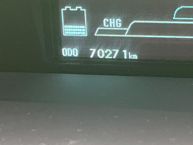 2010 Toyota Prius DAA-ZVW30 (UW-6a924ffb0038c)[2]