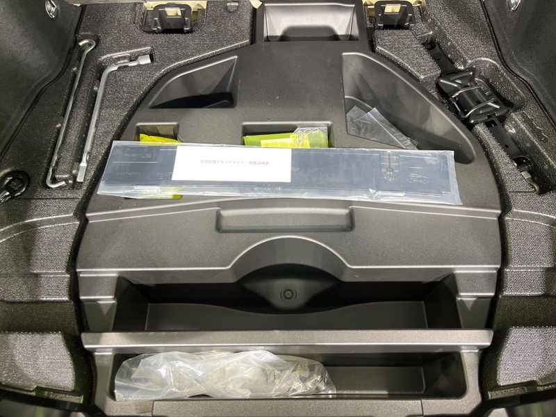 2022 Toyota Prius 6AA-ZVW55 (UW-6a92500d2ac04)[22]